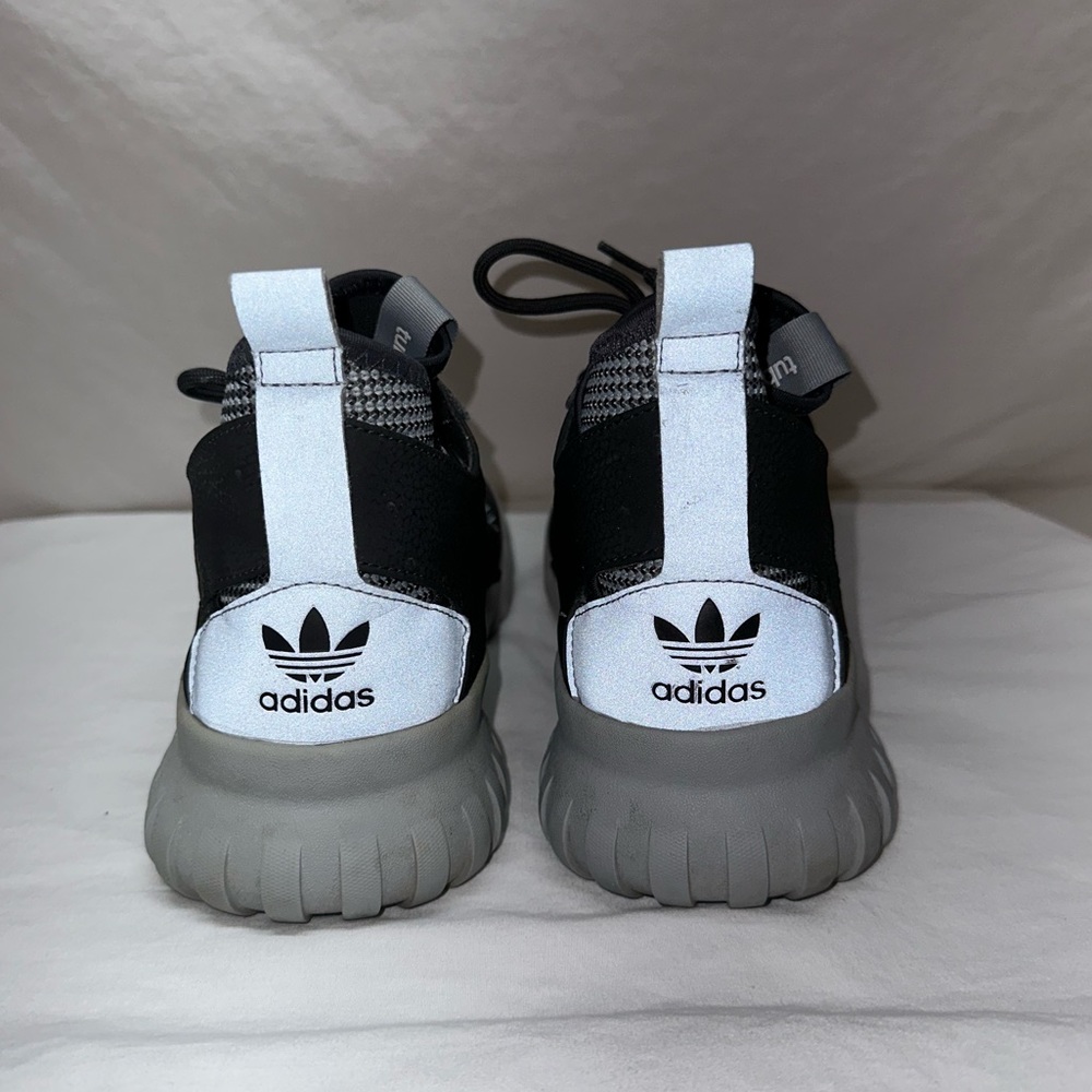 Men’s Adidas Gray and Black Tubular x High Cut Tennis Shoes Size 9 - Picture 6 of 16